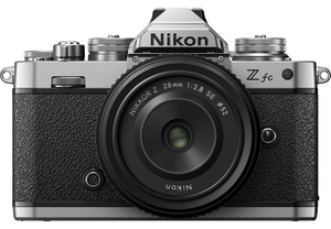 Цифровой фотоаппарат Nikon Zfc Kit 28mm f/2.8 SE, серебристый
